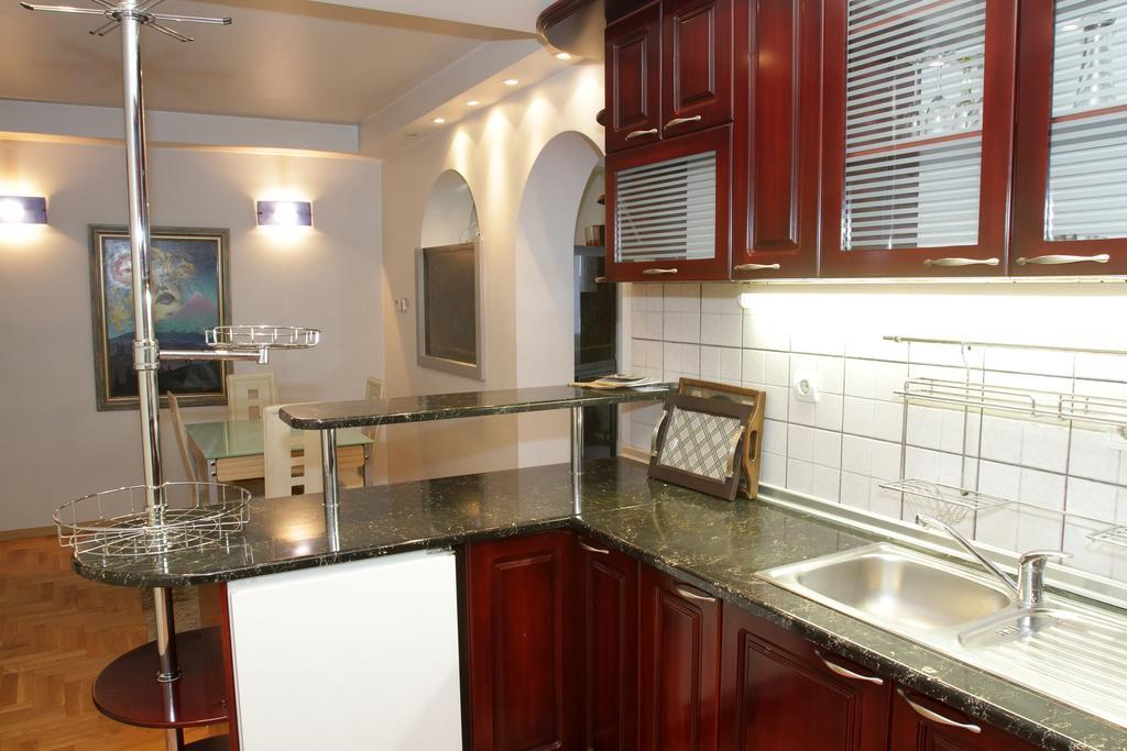 Belgrade Republic Square Apartment Екстер'єр фото